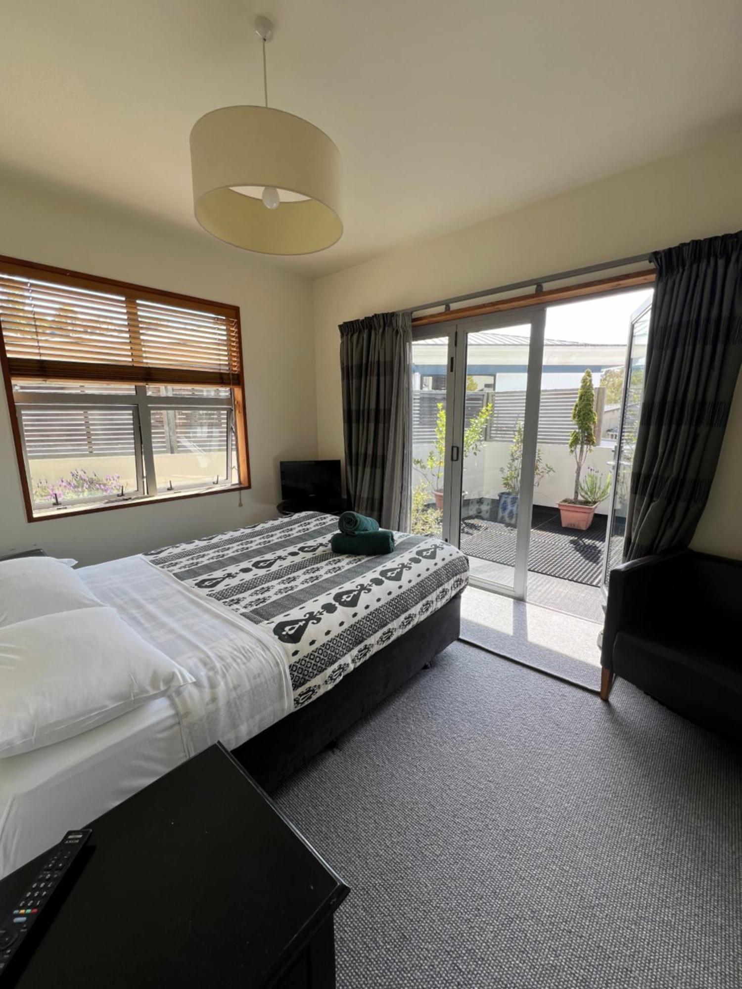 On Top Backpackers Dunedin Dış mekan fotoğraf